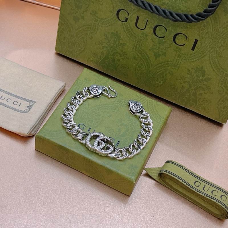 Gucci Bracelet 03lyh412